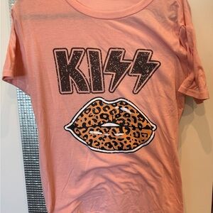Bright Pink KISS distressed logo tee